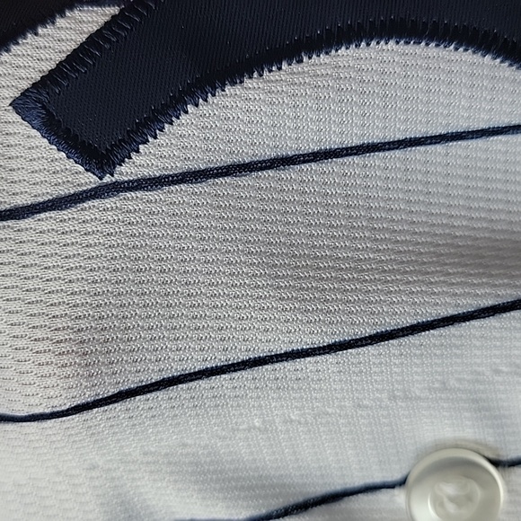 GENUINE MERCHANDISE YANKEES MAJOR LEAGUE BASEBALL YOUNT JERSEY/ L (14/16) - Picture 9 of 10